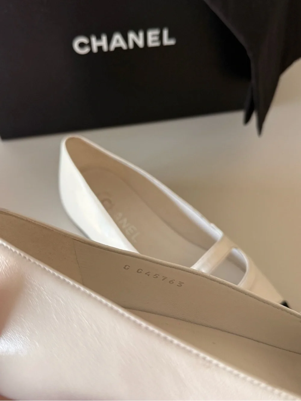 CHANEL 24A Mary Jane Ballet Flats